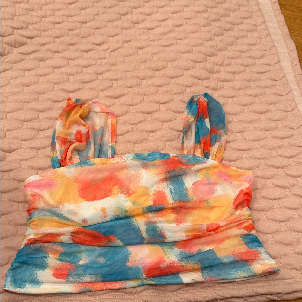 Multi color top